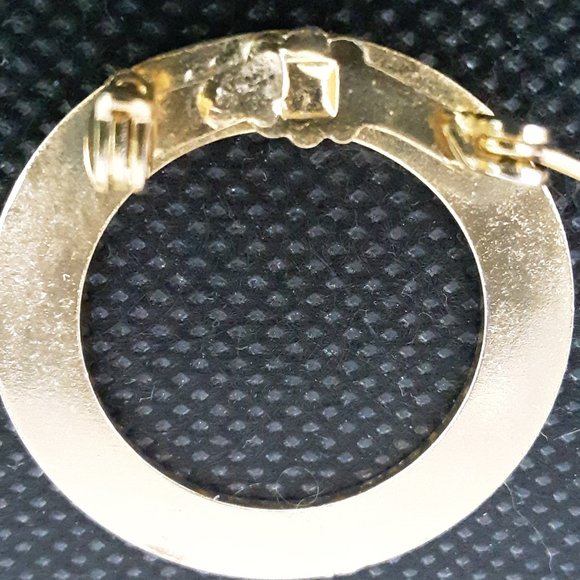 Vintage Circle Gold Tone Pin Brooch - Picture 3 of 6